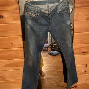 Excellent condition 28” inseam
